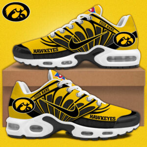 Iowa Hawkeyes | Custom Name Shoes 39